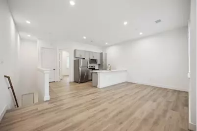 4607 Indie Heights Lane #B, Houston, TX 77018 - Photo 9