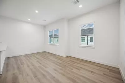 4607 Indie Heights Lane #B, Houston, TX 77018 - Photo 11