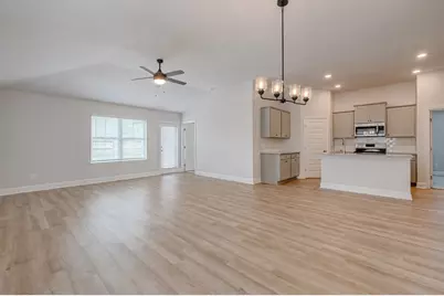 13905 Seneca Lake Drive, La Marque, TX 77568 - Photo 5
