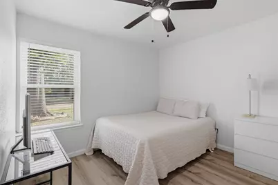 12019 Plumbrook Drive, Houston, TX 77099 - Photo 13