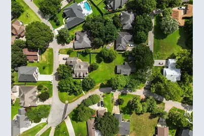 14691 Diamondhead S, Conroe, TX 77356 - Photo 11