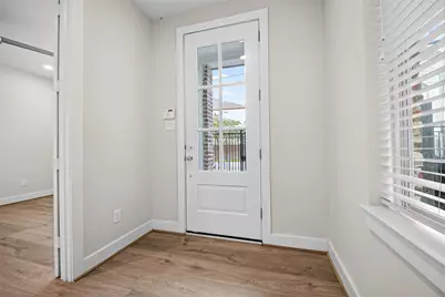 5209 Allen Street #L, Houston, TX 77007 - Photo 7