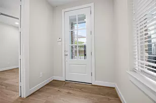 5209 Allen St, Houston, TX 77007 - Photo 7