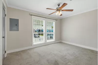 606 Warsaw St, Bayou Vista, TX 77563 - Photo 19