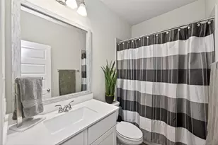 561 Cedar Harbor Ct, Conroe, TX 77304 - Photo 29