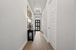 561 Cedar Harbor Ct, Conroe, TX 77304 - Photo 5