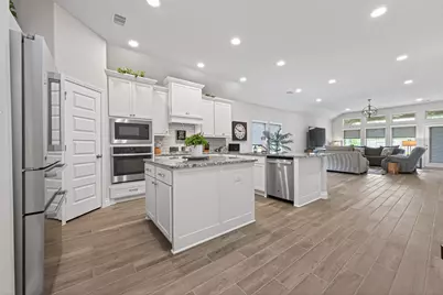 561 Cedar Harbor Court, Conroe, TX 77304 - Photo 9