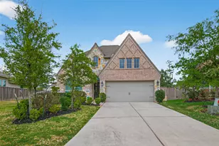 561 Cedar Harbor Ct, Conroe, TX 77304 - Photo 3