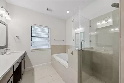 734 W 20th Street #A, Houston, TX 77008 - Photo 13