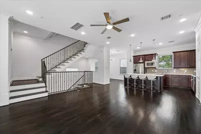 734 W 20th Street #A, Houston, TX 77008 - Photo 9