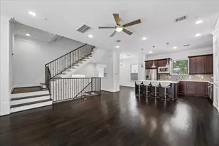 734 W 20th St, Houston, TX 77008 - Photo 9