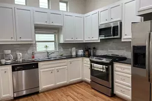 2710 Hullsmith Dr, Houston, TX 77063 - Photo 7
