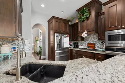 231 N Waterstone Drive, Montgomery, TX 77356 - Photo 13