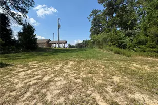 3290 Sam Rayburn Pkwy, Brookeland, TX 75931 - Photo 5