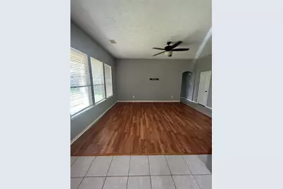 9518 Brackenton Crest Drive, Spring, TX 77379 - Photo 9