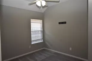 9518 Brackenton Crest Dr, Spring, TX 77379 - Photo 3