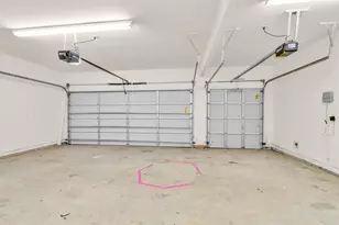 147 April Waters Dr W, Conroe, TX 77356 - Photo 13