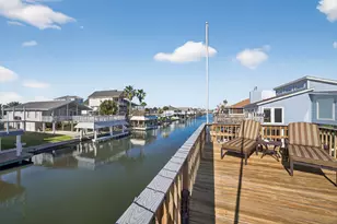 21918 Deaf P Smith Dr, Galveston, TX 77554 - Photo 33