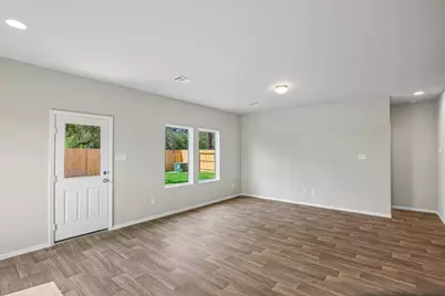 20715 Seville Courtyard Lane, Tomball, TX 77377 - Photo 11