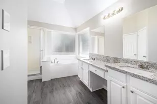 7538 Orchard Hills Ln, Sugar Land, TX 77479 - Photo 15