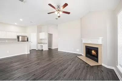 7538 Orchard Hills Lane, Sugar Land, TX 77479 - Photo 9