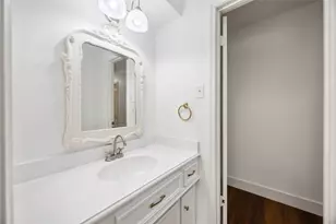 703 Romaine Ln, Houston, TX 77090 - Photo 17