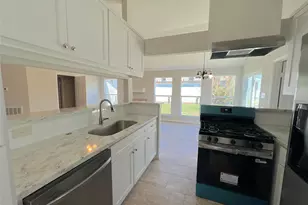 7507 Alcomita Dr, Houston, TX 77083 - Photo 5
