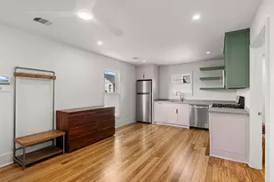 717 Arlington St, Houston, TX 77007 - Photo 9