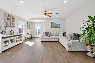 5623 Providence Green Court, Katy, TX 77449 - Photo 19