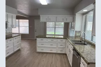 2806 Hollow Creek Drive, Houston, TX 77082 - Photo 11