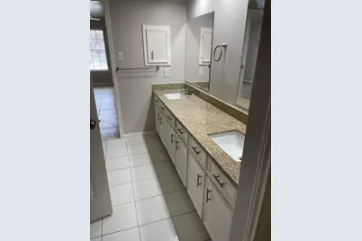 2806 Hollow Creek Drive, Houston, TX 77082 - Photo 21