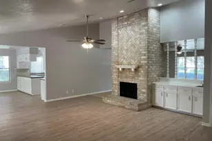 2806 Hollow Creek Dr, Houston, TX 77082 - Photo 5