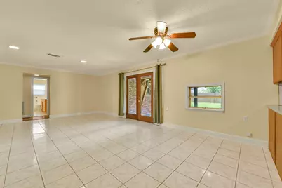 523 Oakdale Avenue, Shoreacres, TX 77571 - Photo 7