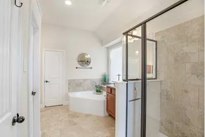 6703 Honeycrest Lane, Spring, TX 77389 - Photo 31