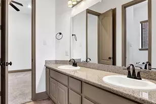 6223 Duke Trail Ln, Sugar Land, TX 77479 - Photo 31