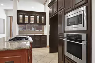 6223 Duke Trail Ln, Sugar Land, TX 77479 - Photo 9