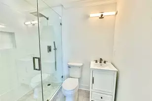 1312 35th St, Galveston, TX 77550 - Photo 23
