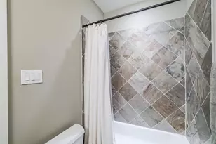 166 Reinicke St, Houston, TX 77007 - Photo 15