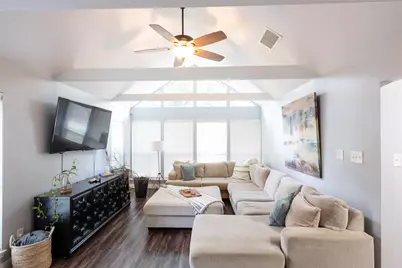 31 N Drifting Leaf Court, The Woodlands, TX 77380 - Photo 19