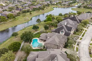 19207 Shady Blossom Dr, Cypress, TX 77433 - Photo 3