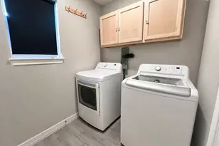 7730 Avenue E, Beasley, TX 77417 - Photo 11