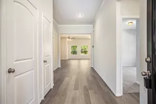 2247 River Oaks Dr, West Columbia, TX 77486 - Photo 3