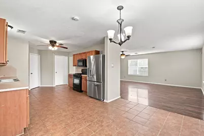 7203 Lazy Summer Court, Magnolia, TX 77354 - Photo 9