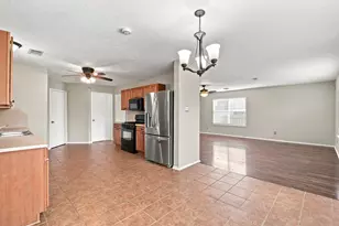 7203 Lazy Summer Ct, Magnolia, TX 77354 - Photo 9