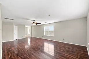 7203 Lazy Summer Ct, Magnolia, TX 77354 - Photo 5