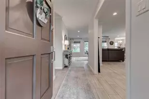 1615 Imperial Crown Dr, Houston, TX 77043 - Photo 3