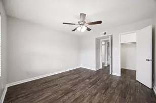 3800 Sherwood Ln, Houston, TX 77092 - Photo 9