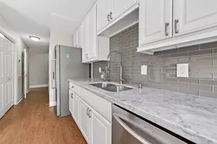 6351 Briar Rose Dr, Houston, TX 77057 - Photo 11