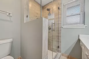 902 Kingsbridge Rd, Houston, TX 77073 - Photo 43