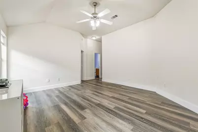 994 Jefferson Street, Alvin, TX 77511 - Photo 25